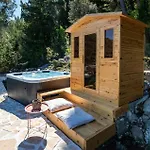 Cozy In With Sauna * بلاتشي