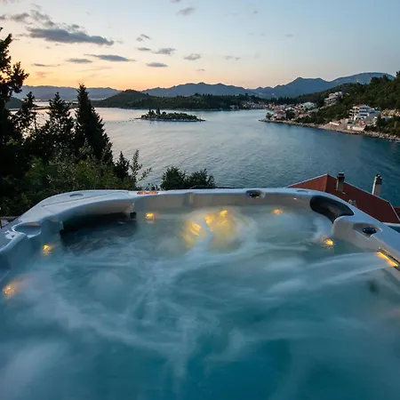 Lovely In With Sauna * Blace