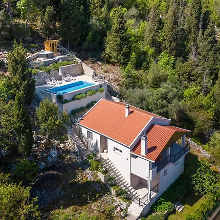 Lovely In With Sauna Holiday home Blace