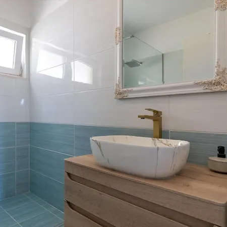 Lovely In With Sauna