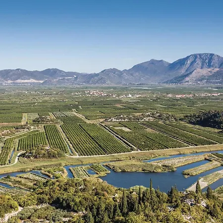 Lovely In With Sauna Blace